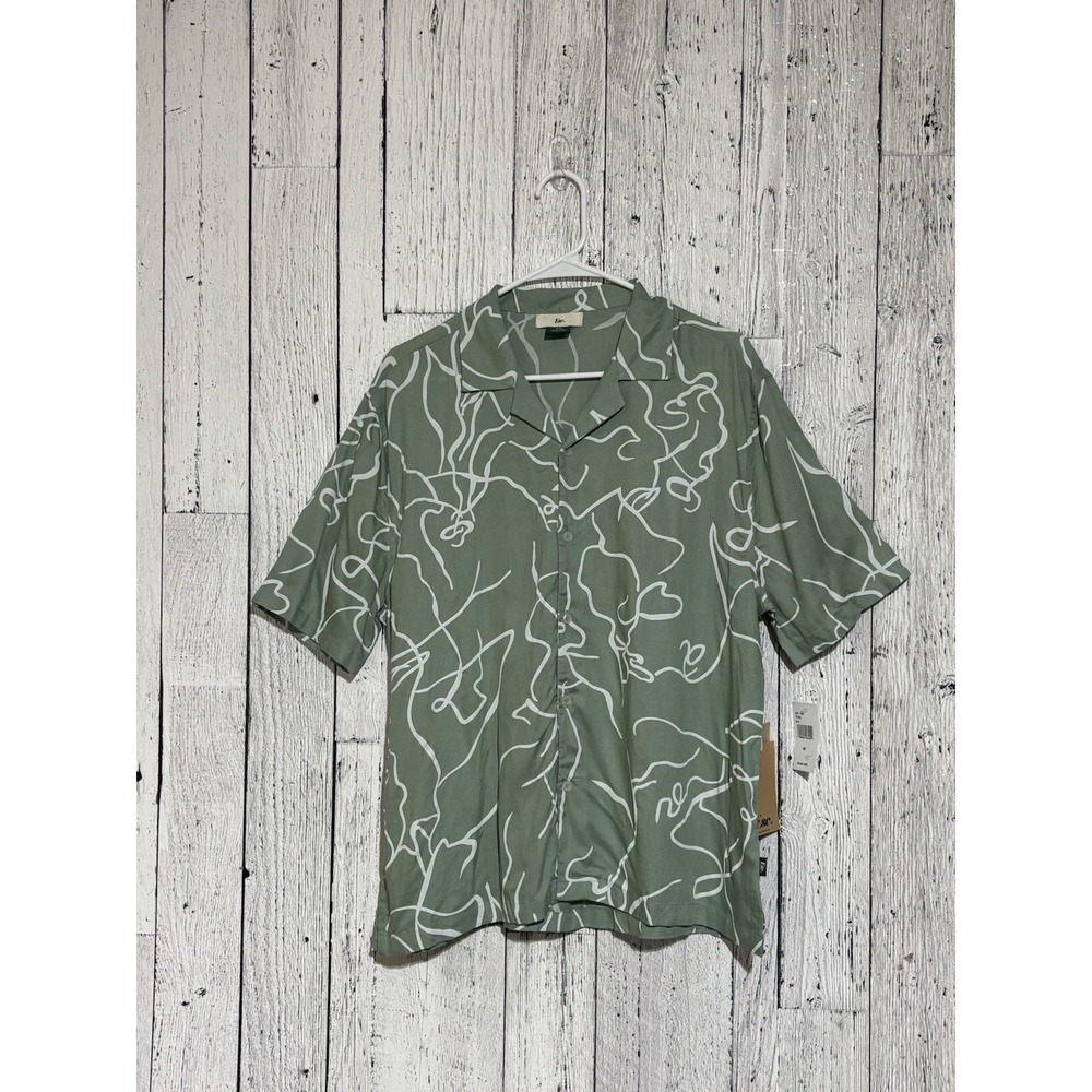 Es*cape Men's Green White Print Short Sleeve Shirt Button Down Size M NWT